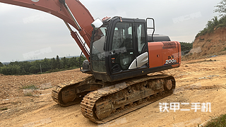 深圳日立ZX200C-6A挖掘机实拍图片