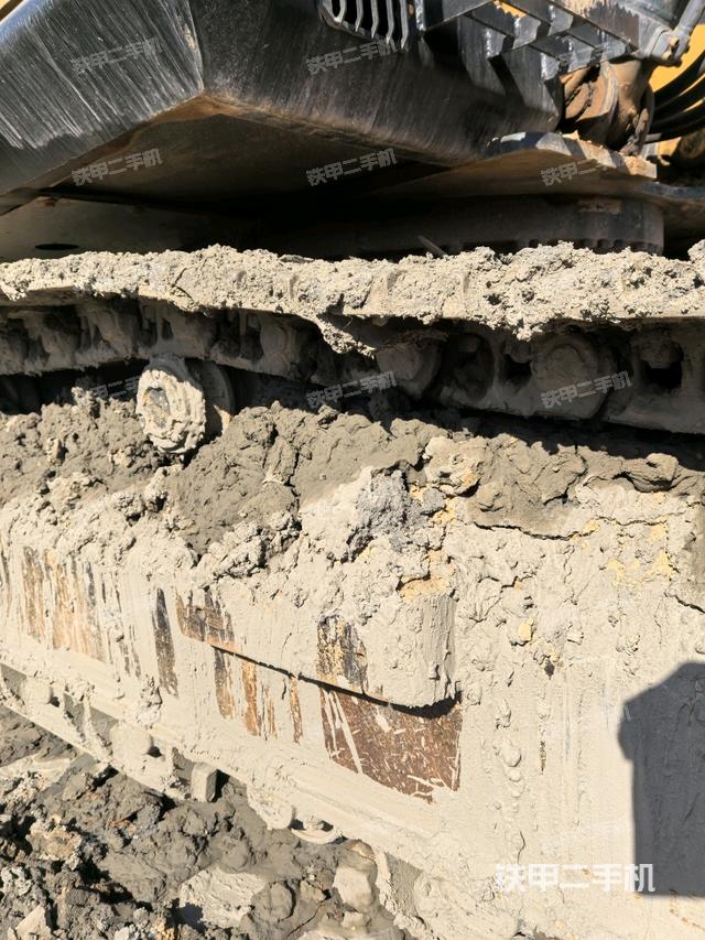 右侧履带整体（行走机构）