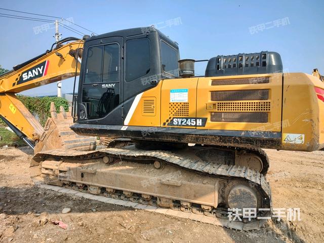 三一重工SY245H挖掘機