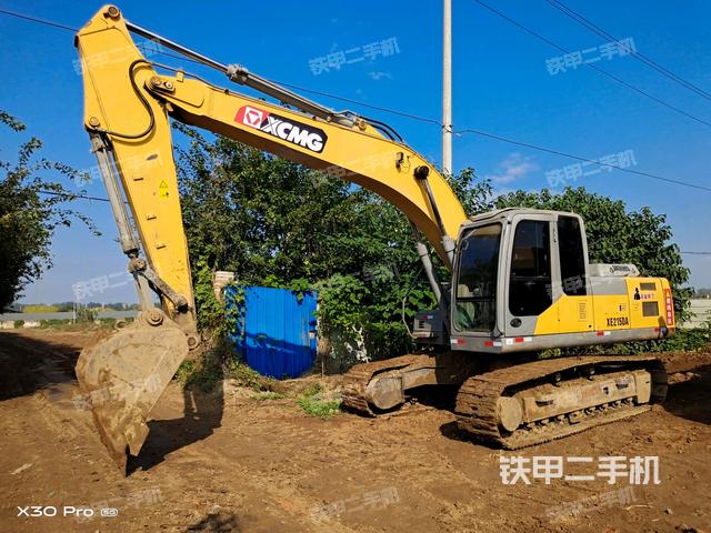 徐工XE215C挖掘機