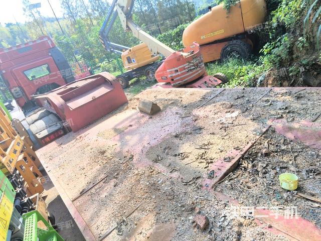 左后45（整機外觀）