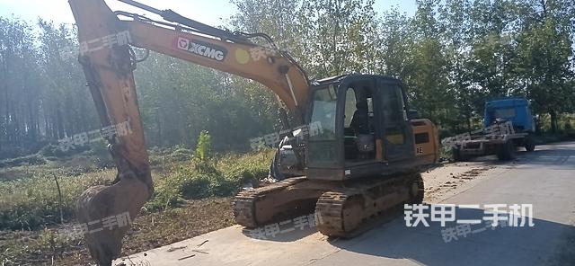 徐工XE135D挖掘机