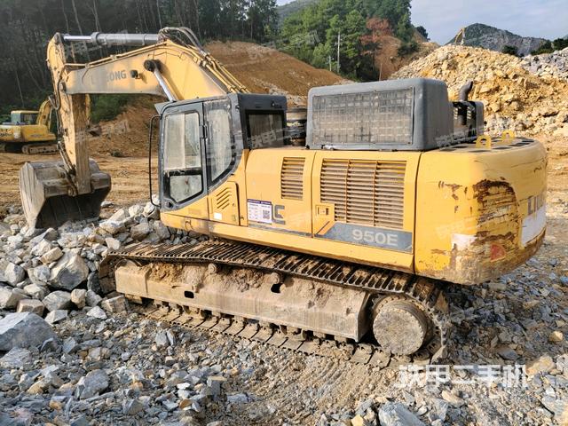 柳工CLG950E挖掘机