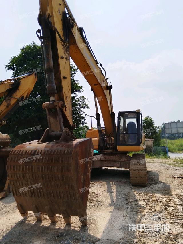 柳工CLG933E挖掘機(jī)
