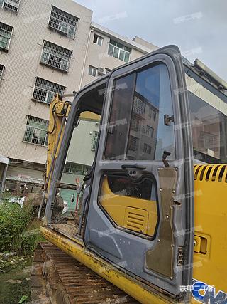 龙岩徐工XE150挖掘机实拍图片