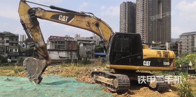 卡特彼勒320D液压挖掘机