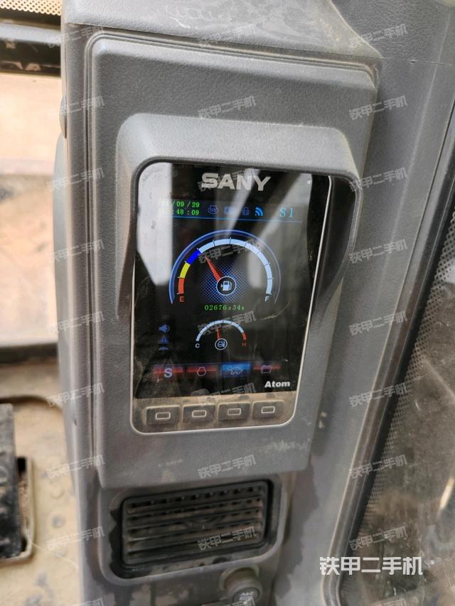 显示屏 （驾驶室部分）