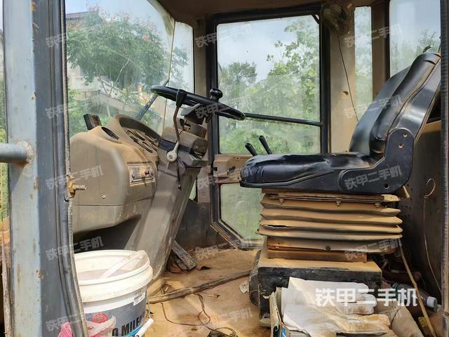 驾驶室工作台（整机外观及大件）