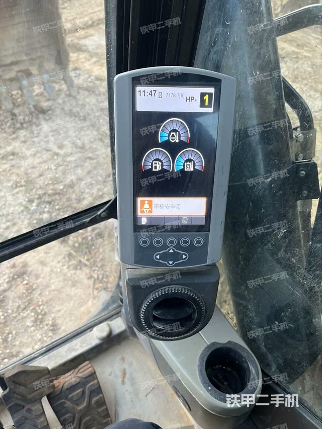 显示屏 （驾驶室部分）