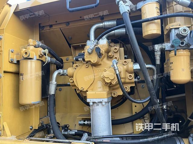 液压泵斜45 右（大件舱室）