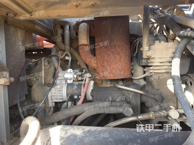 液压泵室（大件舱室）