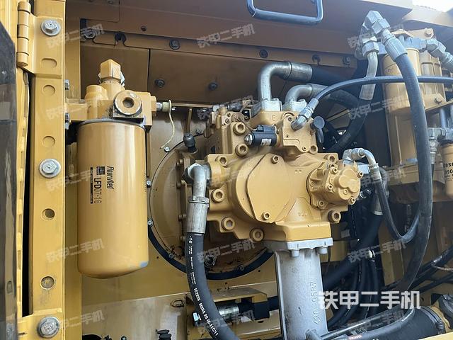 液压泵斜45 左（大件舱室）