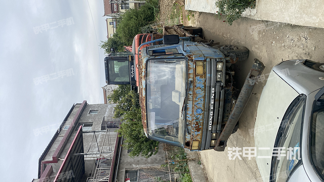東風4X2平板運輸車