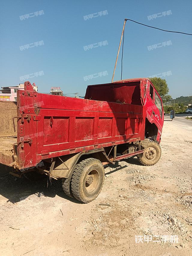 南駿CNJ3040ZFP33M工程自卸車