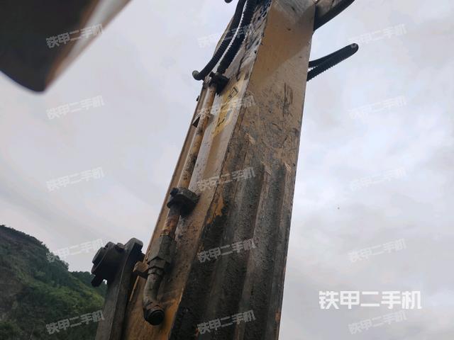 小臂整體右前(工作和回轉(zhuǎn)裝置) 小臂整體右前(工作和回轉(zhuǎn)裝置)