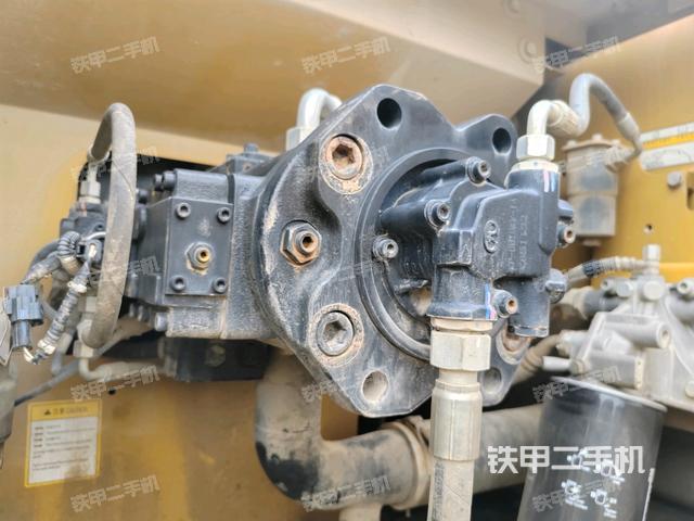 液壓泵室(大件艙室) 液壓泵室(大件艙室)
