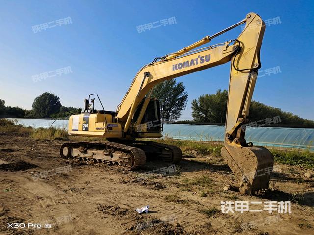 小松PC240LC-8挖掘機(jī)