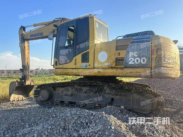 小松PC200-8N1挖掘机
