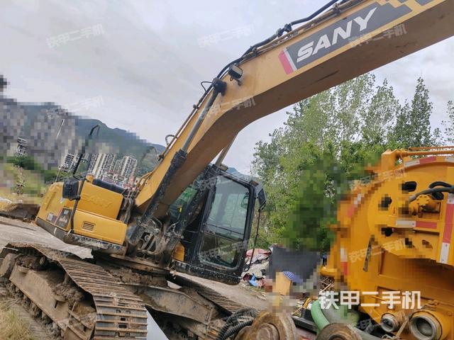 右前45(整機(jī)外觀) 右前45(整機(jī)外觀)
