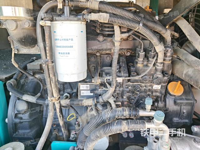 发动机室（上车部件）