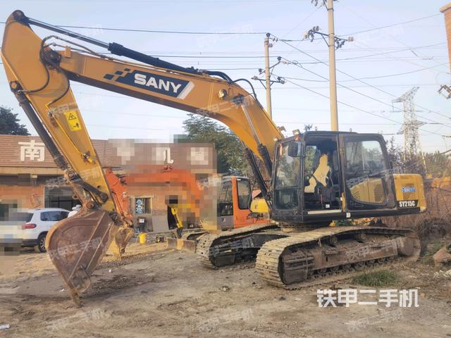 三一重工SY215C挖掘機