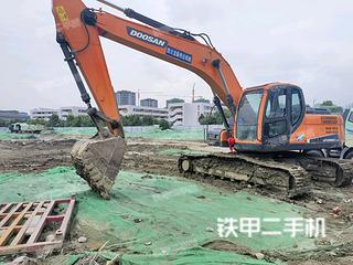 四川-成都市二手斗山DX220LC-9C挖掘机实拍照片