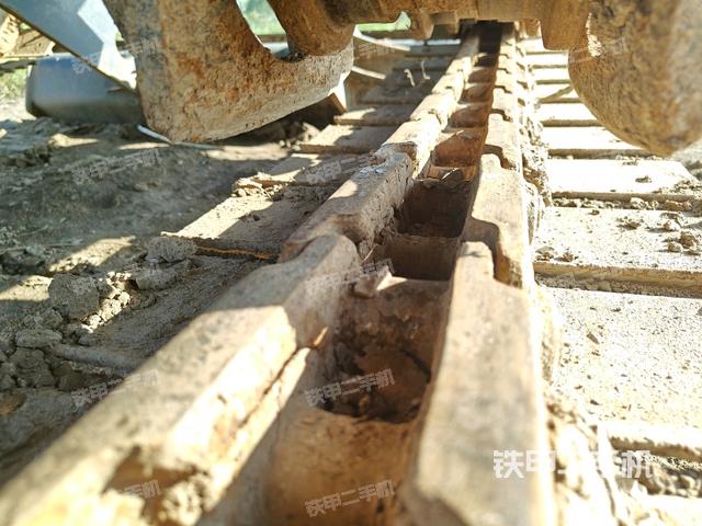 右侧履带整体 （行走机构）