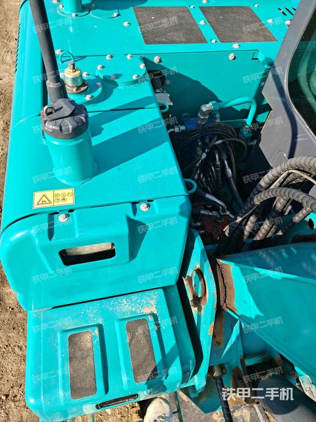 大臂根部 斜（工作和回转装置）