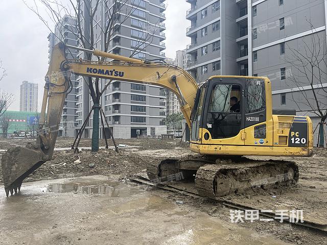 小松PC120-8挖掘机