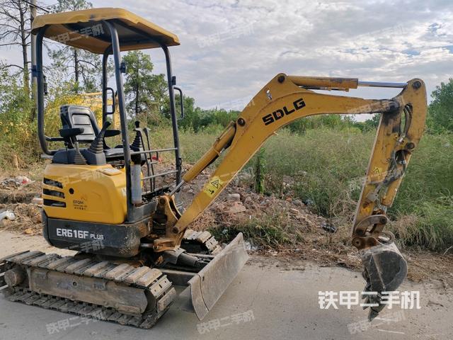 山东临工ER616F挖掘机的设备实拍-第3张实拍照片
