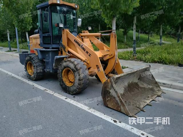 驾驶室工作台（整机外观及大件）