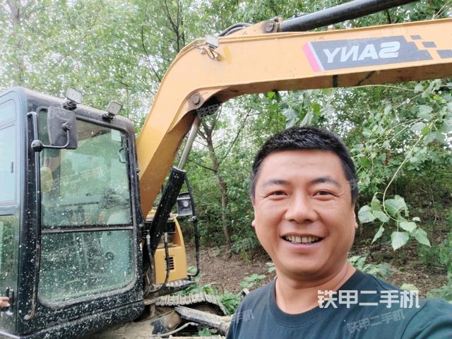 三一重工SY75C挖掘机的设备实拍-第1张实拍照片