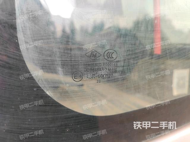 后窗玻璃角標(biāo)（駕駛室部分）