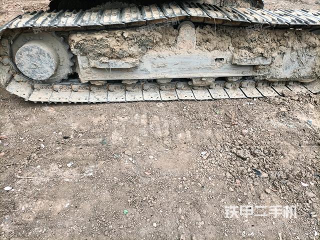 左侧履带整体 （行走机构）