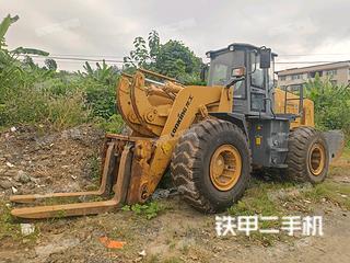 龍工CDM855NW叉裝車(chē)實(shí)拍圖片