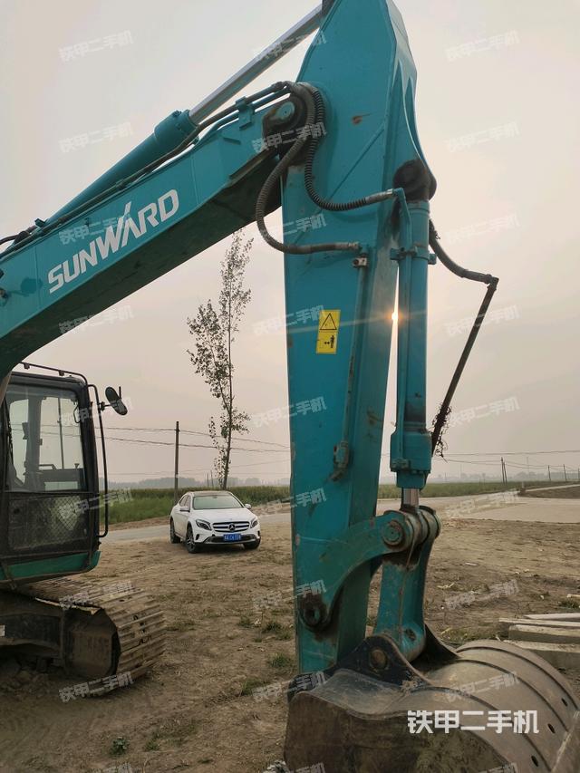 大臂整體?右側(cè)（工作和回轉(zhuǎn)裝置）