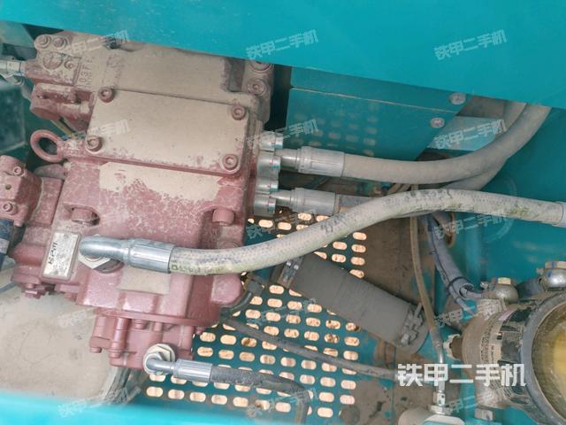 液壓泵室（大件艙室）