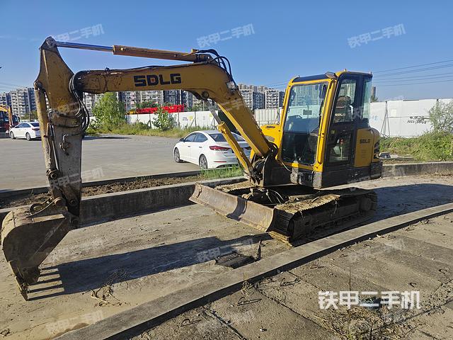 山东临工E660F挖掘机