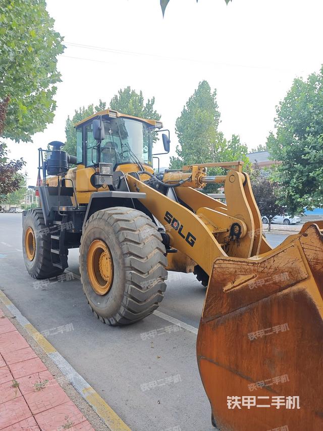 右前45°（整機外觀）