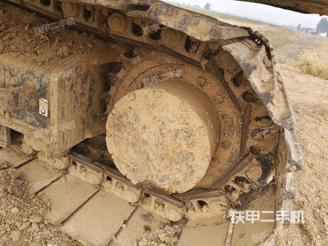 右側(cè)行走馬達(dá)蓋板（行走機(jī)構(gòu)）