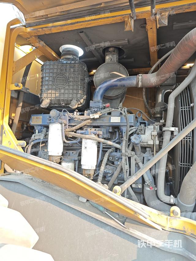 發(fā)動機側(cè)面1（動力系統(tǒng)）