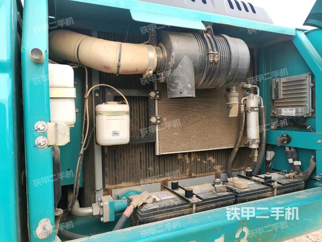 散熱器正面（大件艙室）