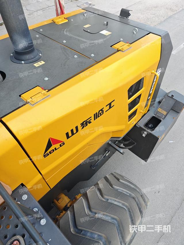 駕駛室頂部 外（駕駛室部分）