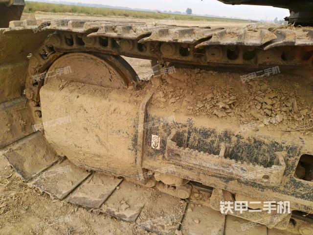 左導(dǎo)向輪（行走機(jī)構(gòu)）