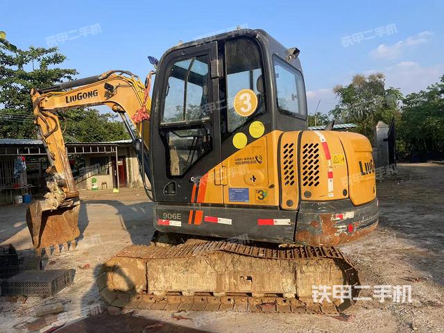 柳工CLG906E挖掘机