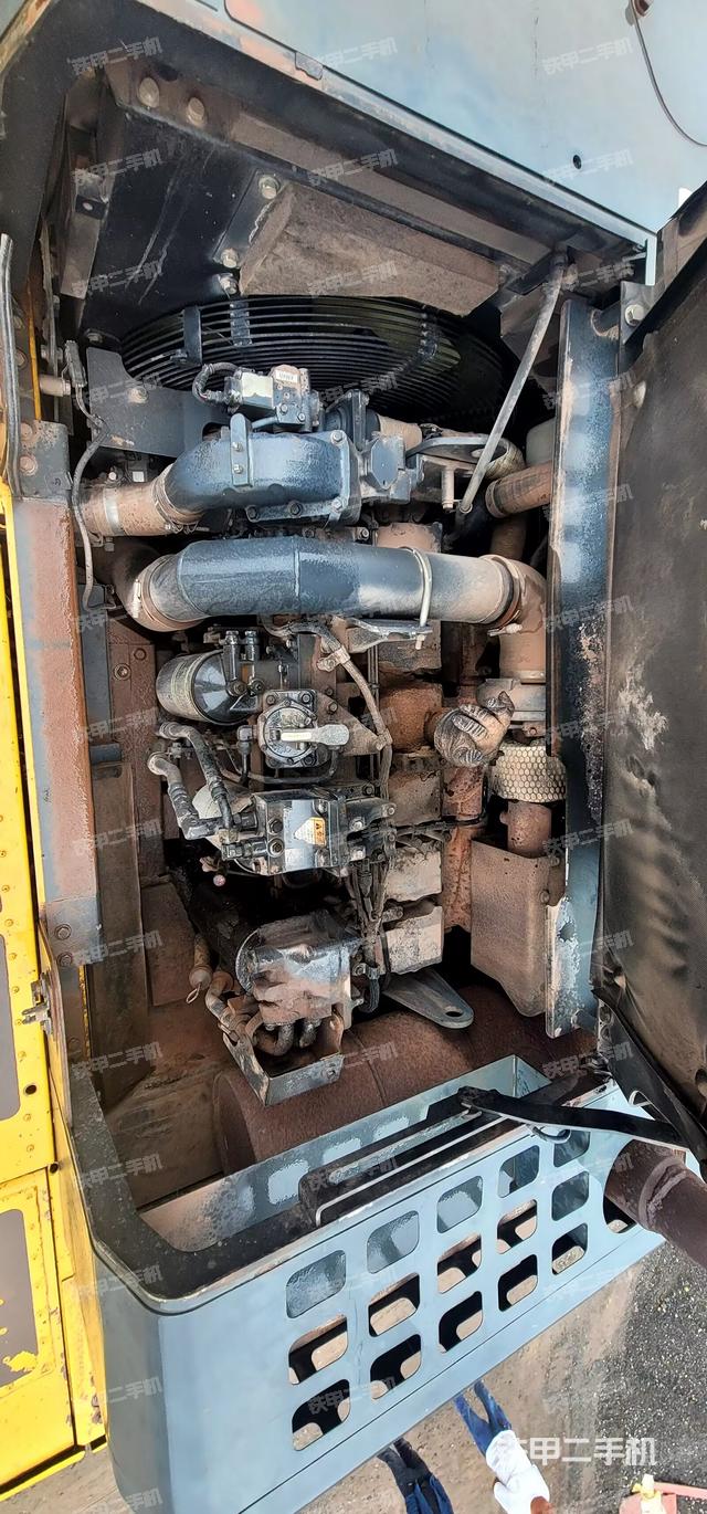 发动机整体俯视（整机外观）