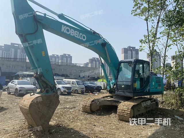 神鋼SK200-10挖掘機(jī)