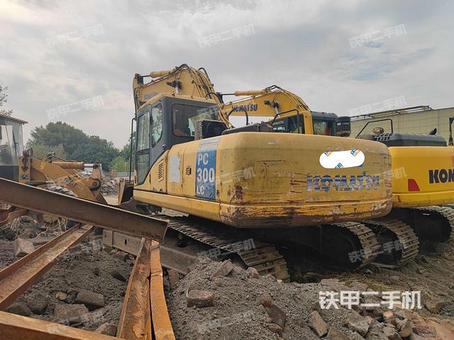 左后45(整機外觀) 左后45(整機外觀)