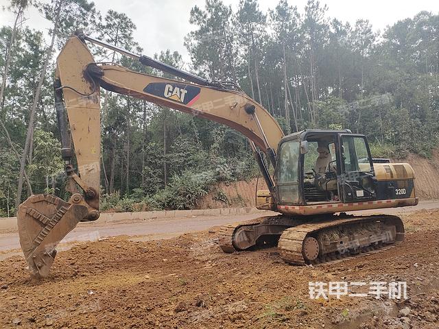 卡特彼勒320D液压挖掘机