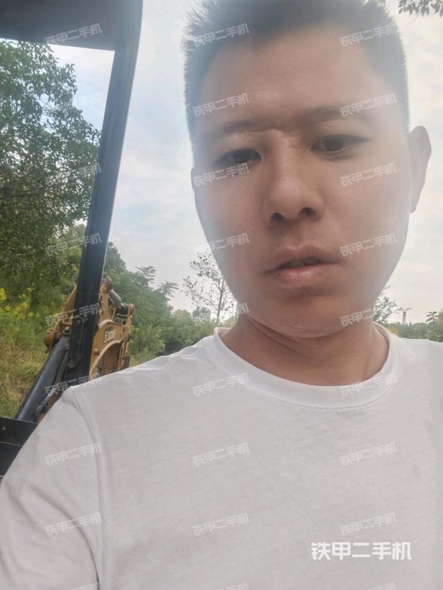 徐工XE15U挖掘机的设备实拍-第1张实拍照片